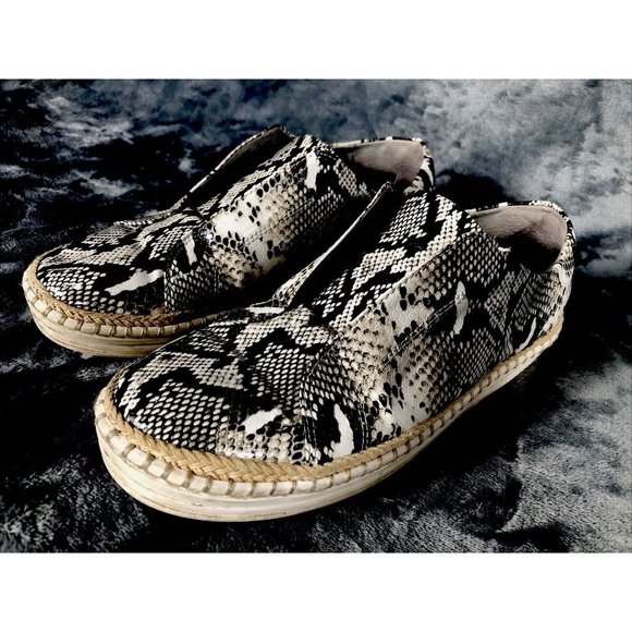 J/Slides Woman’s Super Soft Snake Skin Shoes 9 Medium - Picture 3 of 10
